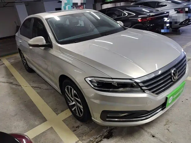Volkswagen Lavida — Фото автомобиля 3