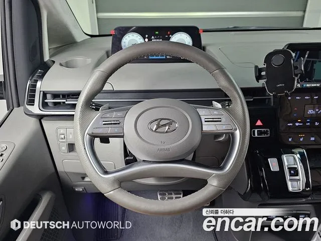Hyundai Staria Staria 4WD Lounge 9 мест — Фото автомобиля 13