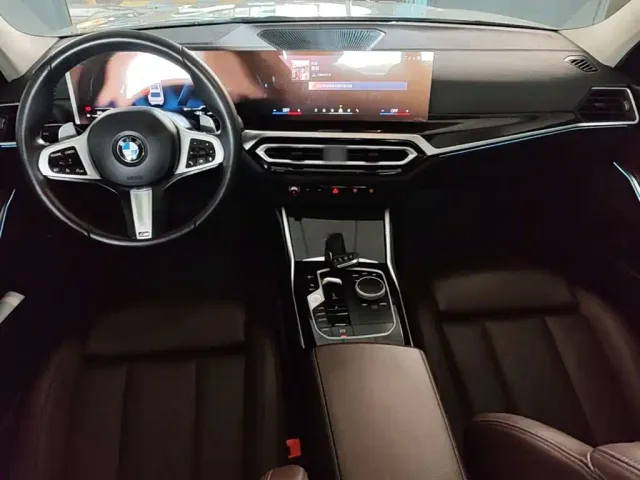 BMW 3 Series — Фото автомобиля 9