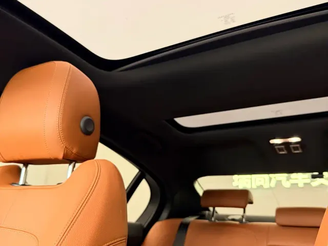 Jaguar XEL — Фото автомобиля 17