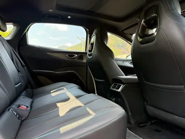 BYD Seal 06 — Фото автомобиля 13