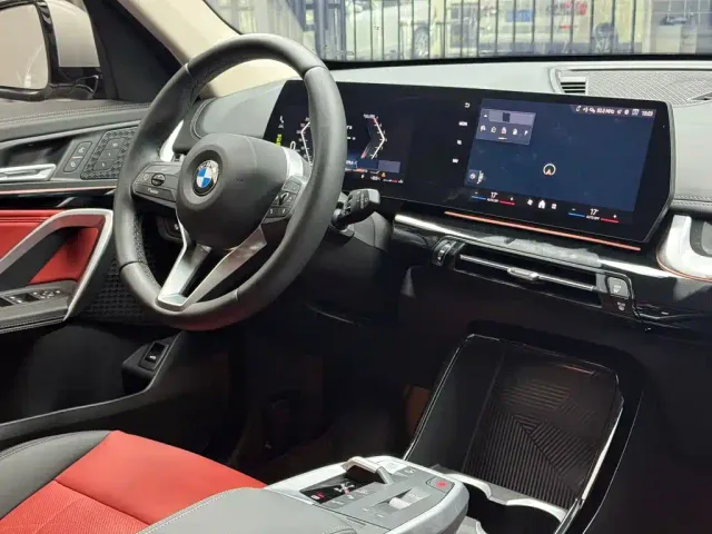 BMW X1 — Фото автомобиля 4