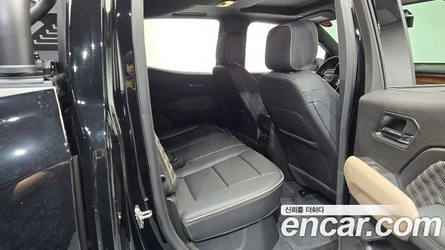 GMC Canyon — Фото автомобиля 12