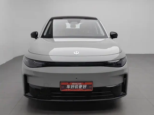 Leapmotor C10 — Фото автомобиля 3