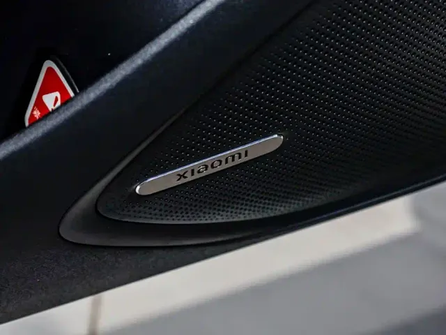Xiaomi SU7 — Фото автомобиля 13