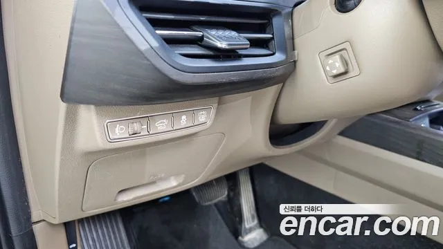 Kia K8 Hybrid — Фото автомобиля 26
