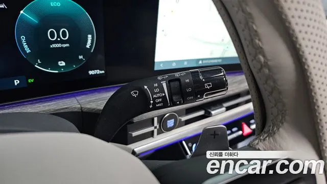 Hyundai Santa Fe MX5 — Фото автомобиля 15
