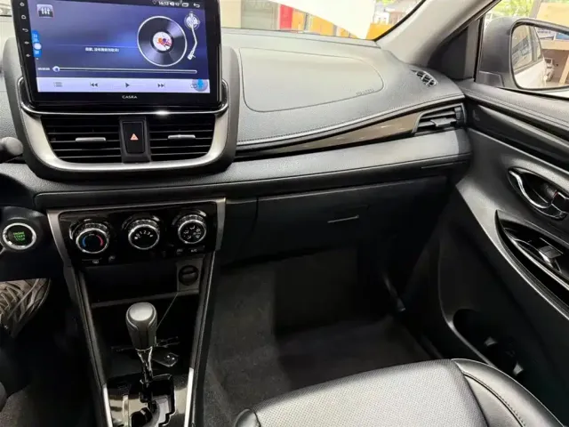 Toyota YARiS L Zhi Xuan — Фото автомобиля 12
