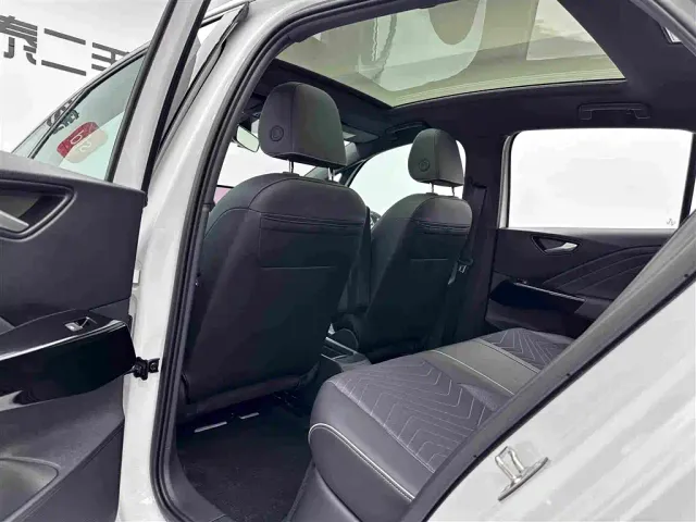 Volkswagen ID.3 — Фото автомобиля 20