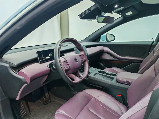 Nio ET5 Touring — Фото автомобиля 9