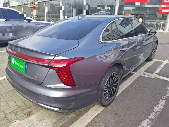 Hongqi H5 — Фото автомобиля 6