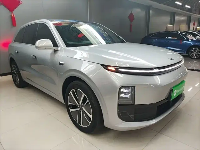 Li Auto L6 — Фото автомобиля 3