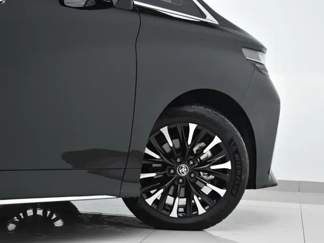 Toyota Alphard — Фото автомобиля 5