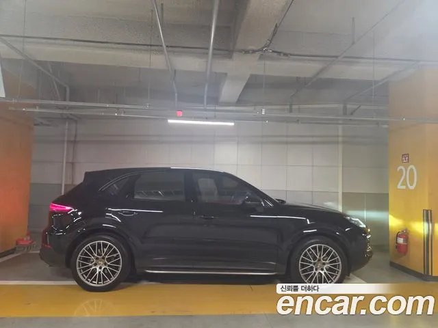 Porsche Cayenne PO536 — Фото автомобиля 5