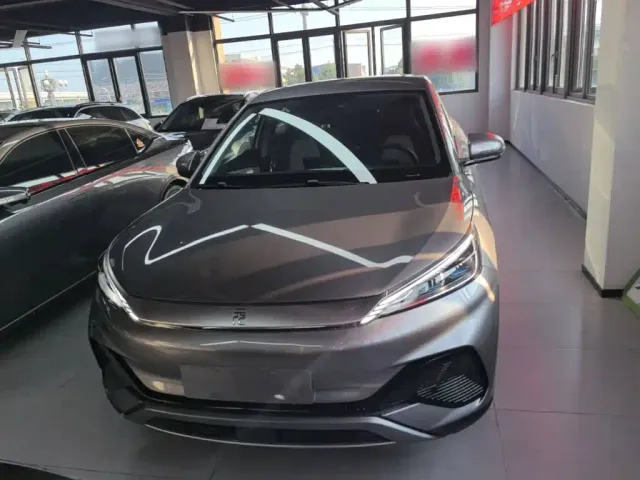 BYD Yuan PLUS — Фото автомобиля 2