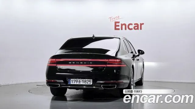 Genesis G90 Бензин 3.5 турбо AWD — Фото автомобиля 4