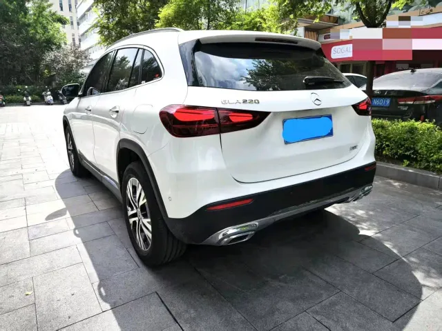 Mercedes-Benz GLA-Class — Фото автомобиля 7