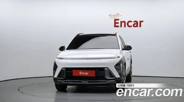 Hyundai Kona SX2 — Фото автомобиля 3