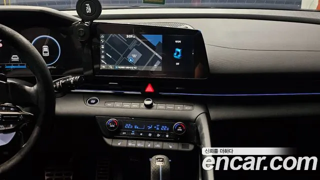 Hyundai Avante CN7 — Фото автомобиля 14