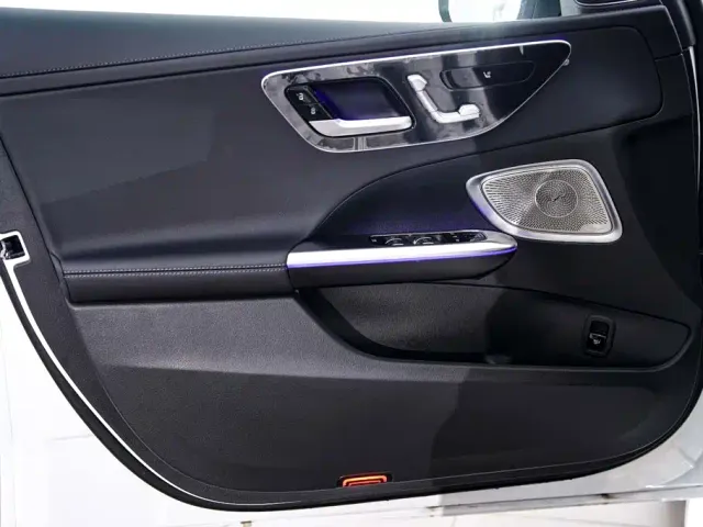 Mercedes-Benz C-Class — Фото автомобиля 17