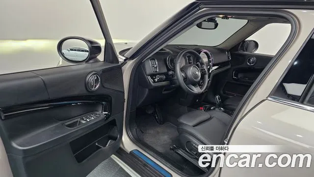 MINI Countryman — Фото автомобиля 15