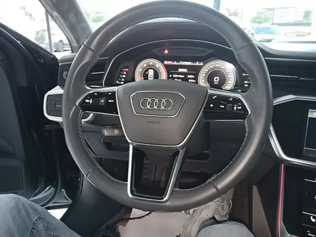 Audi A6L — Фото автомобиля 10