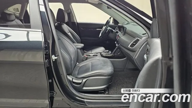 Kia Seltos New — Фото автомобиля 16