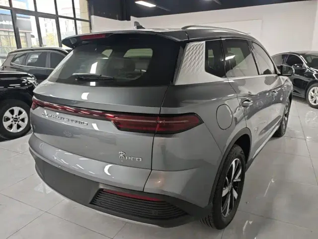 BYD Song Pro — Фото автомобиля 6