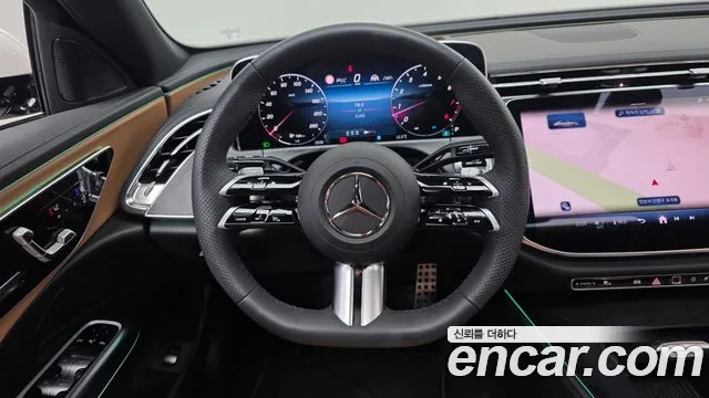 Mercedes-Benz E-Class W214 — Фото автомобиля 20