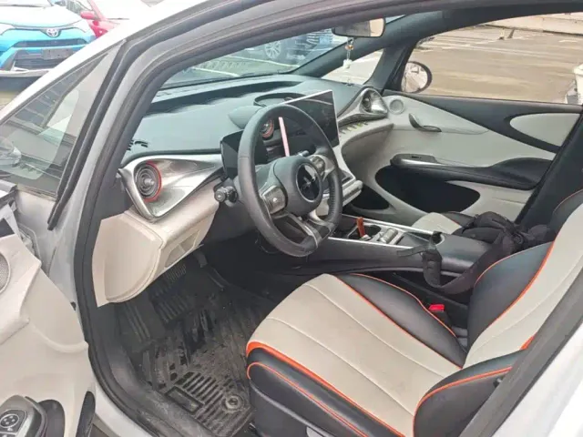 BYD Dolphin — Фото автомобиля 14