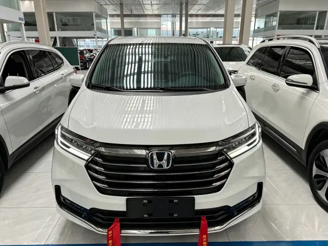Honda Odyssey — Фото автомобиля 2