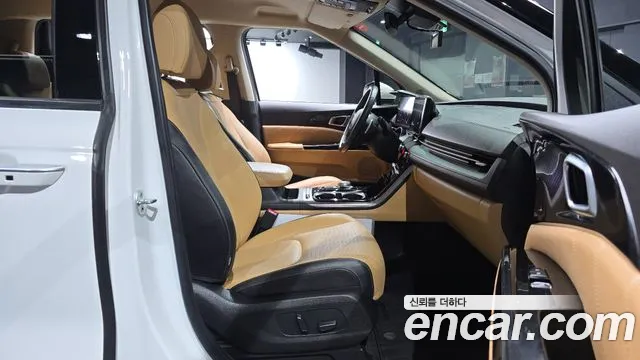 Kia Canival Carnival 4 поколение Бензин 9 мест Signature — Фото автомобиля 24
