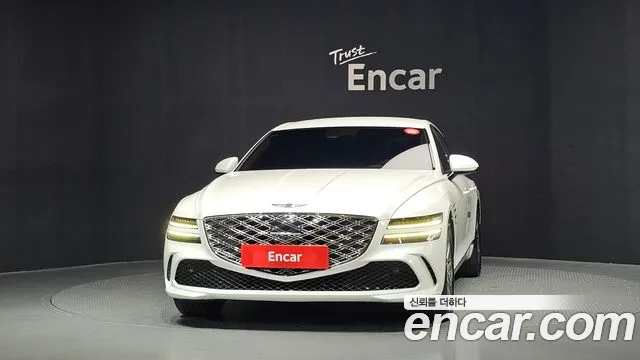 Genesis G80 RG3 — Фото автомобиля 3