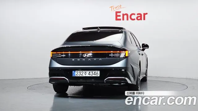 Hyundai Sonata Inspiration — Фото автомобиля 4