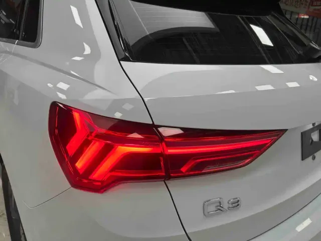 Audi Q3 — Фото автомобиля 24