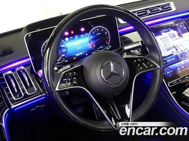 Mercedes-Benz S-Class — Фото автомобиля 11