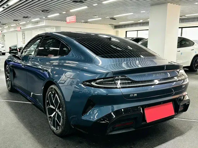 Xiaomi SU7 — Фото автомобиля 6
