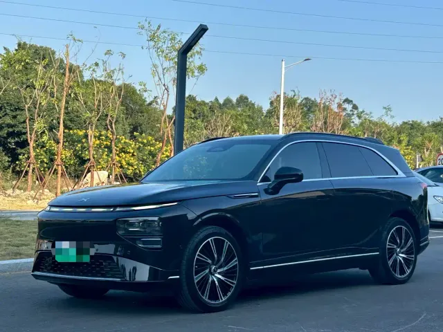 Фотография автомобиля — Xpeng G9