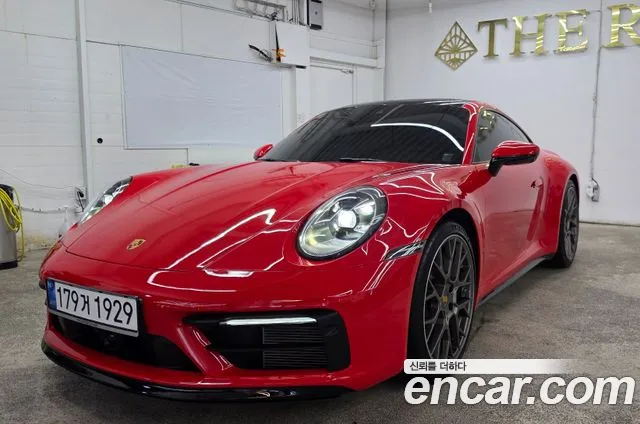 Фотография автомобиля — Porsche 911 992