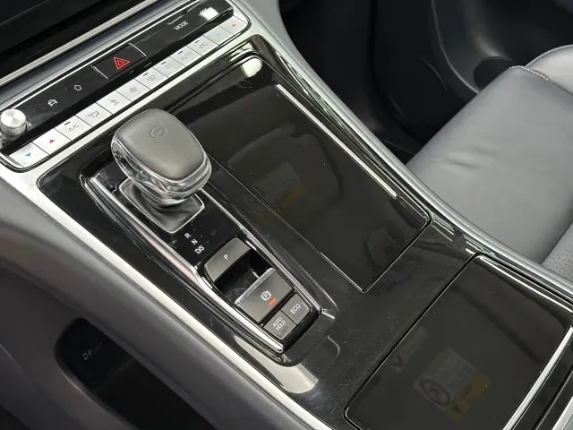GAC Trumpchi M8 — Фото автомобиля 6