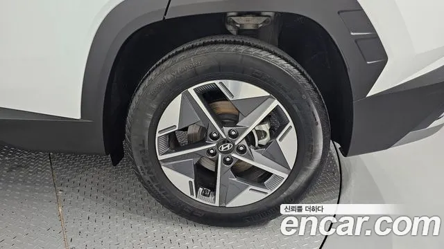 Hyundai Tucson NX4 — Фото автомобиля 6