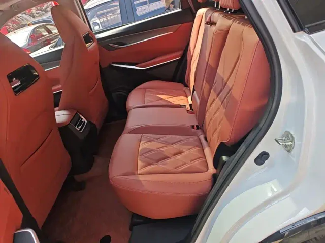 Changan CS75 Plus — Фото автомобиля 16