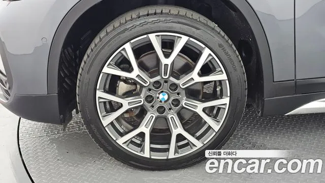 BMW X1 — Фото автомобиля 5
