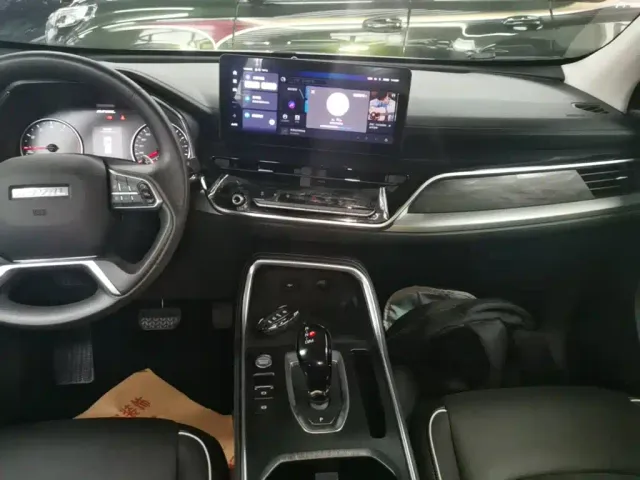 Haval H6 — Фото автомобиля 12