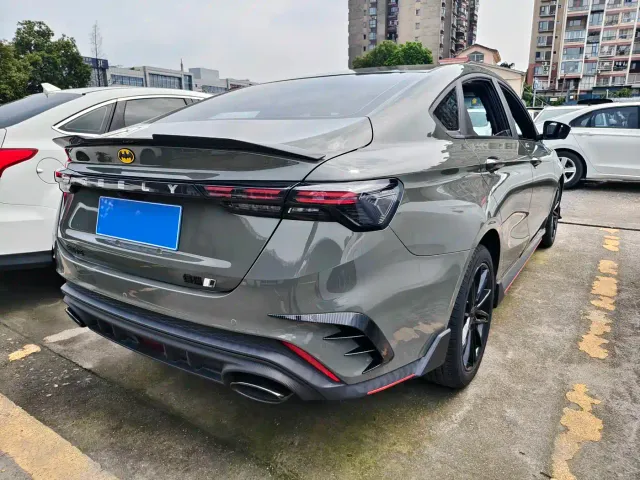 Geely Binrui — Фото автомобиля 14