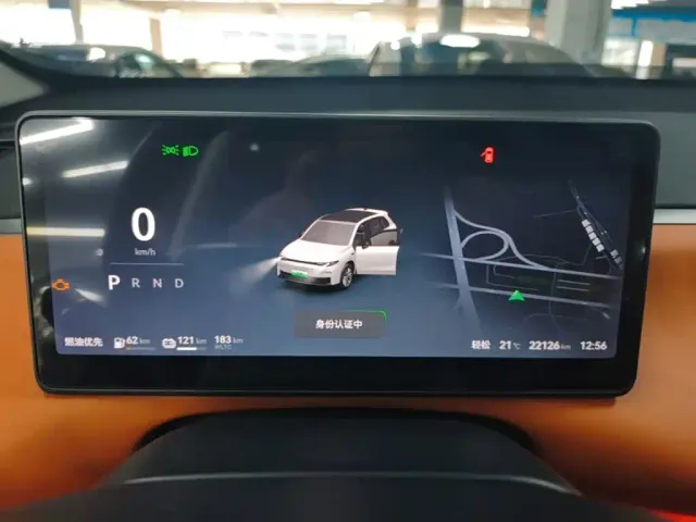 Leapmotor C10 — Фото автомобиля 11