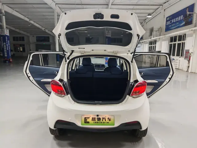 Changan Benben E-Star — Фото автомобиля 14