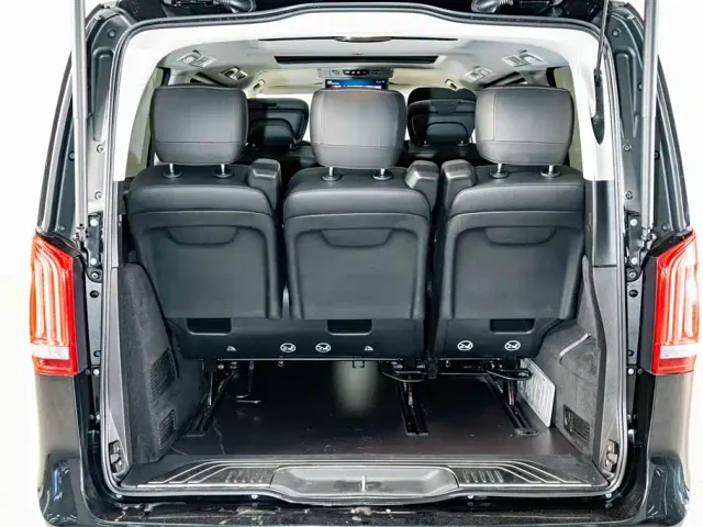 Mercedes-Benz V-Class — Фото автомобиля 28