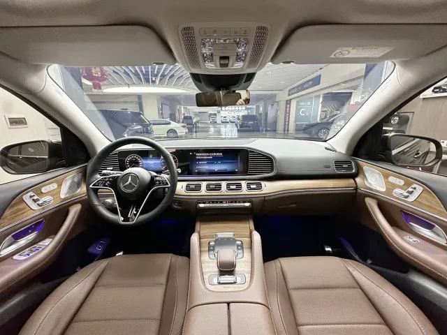 Mercedes-Benz GLE-Class — Фото автомобиля 9