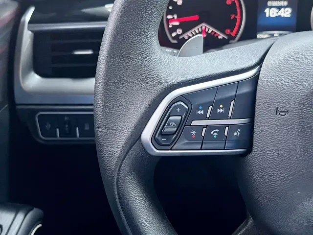 Haval H6 — Фото автомобиля 13